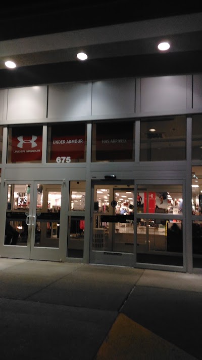 Photos of Kohl's Lake Zurich