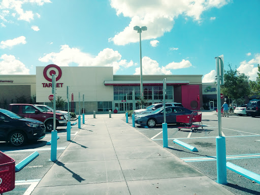 Target Super Store - Visual