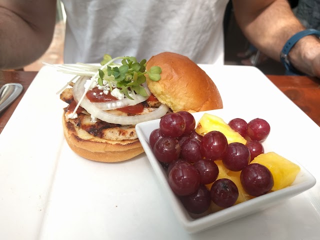 Wahoo! Grill