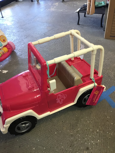 Doodlebugs Consignment - Visual