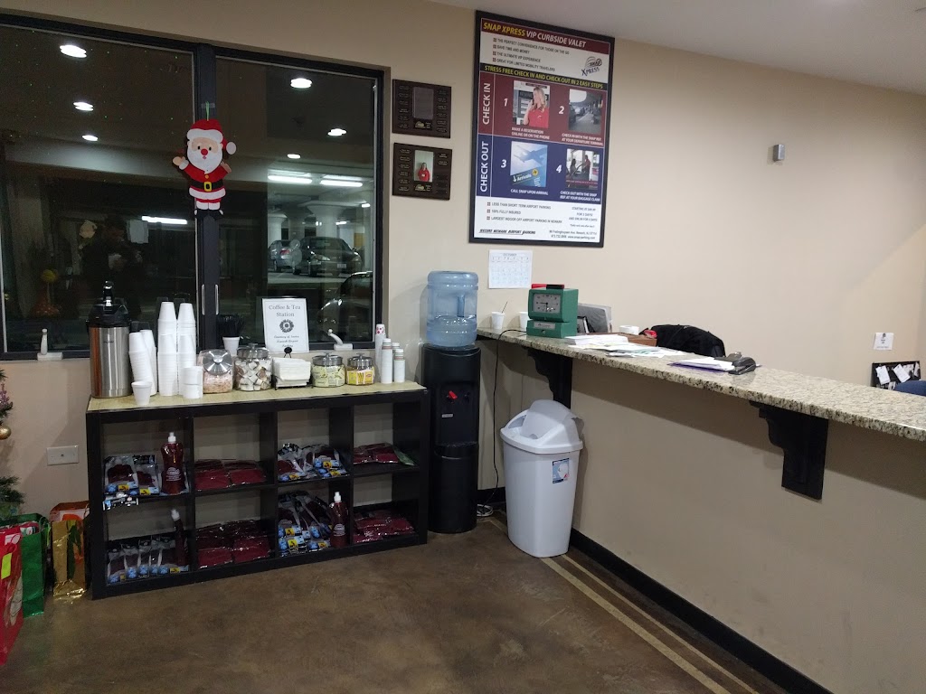 SNAP Parking, Newark Airport Parking Rates, reviews and reservations.