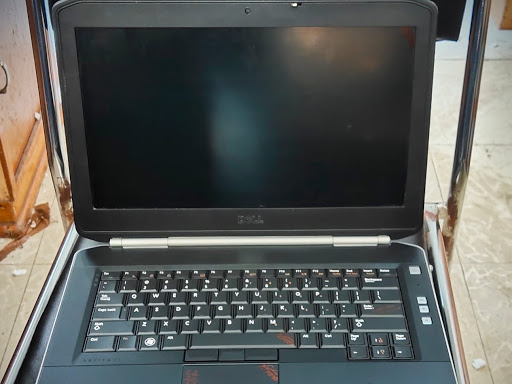 Refurbished Laptops Available at very best price post image