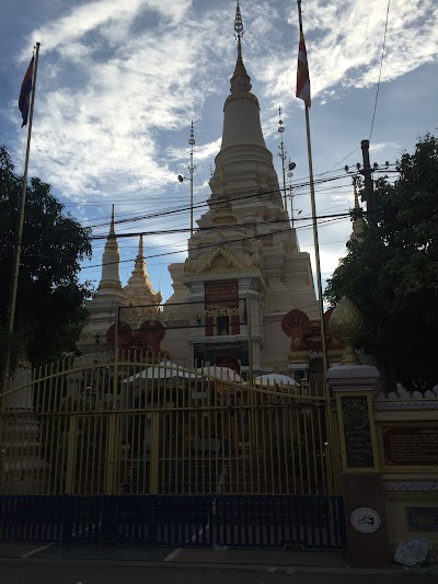 Photos of ព្រះ​វិហារ​វត្ត​បទុមវតី