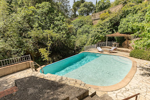 Photo n°11 de Le Cocon de la source à Cotignac (Chambre d'hôtes)