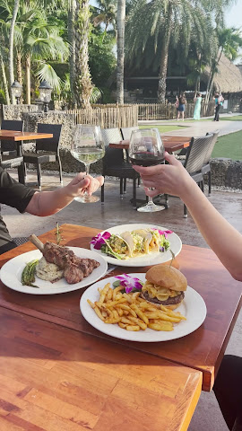 Schnebly Redland's Winery & Brewery by null