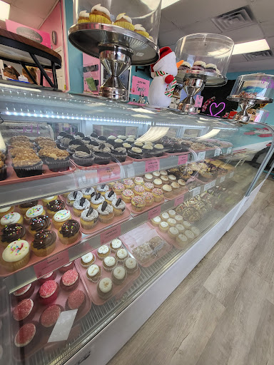 Sweet Girlz Bakery & Cafe - Thumbnail