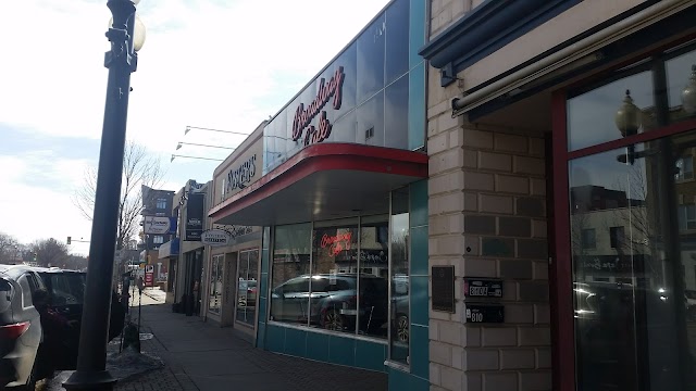 Broadway Cafe