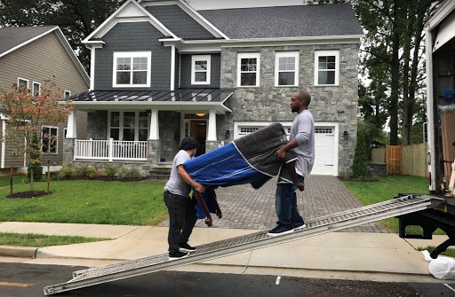 City Hound Professional Movers - Thumbnail