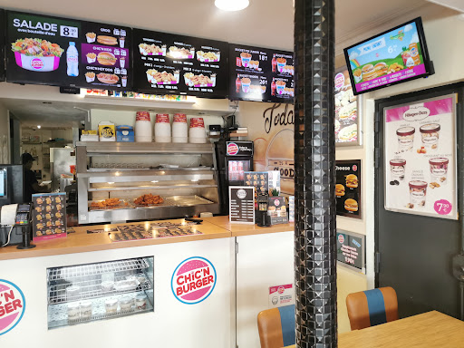 Photo 3 - Chic' n burger