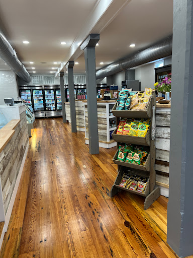 Maxey's Store - Visual