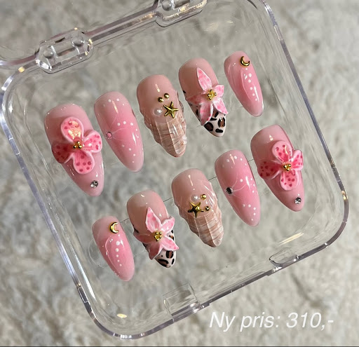 Bliss Nails