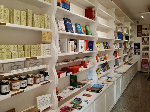 Santa Colomba Library - Visual