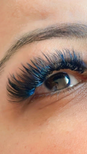Poonam Beauty Salon - Thumbnail