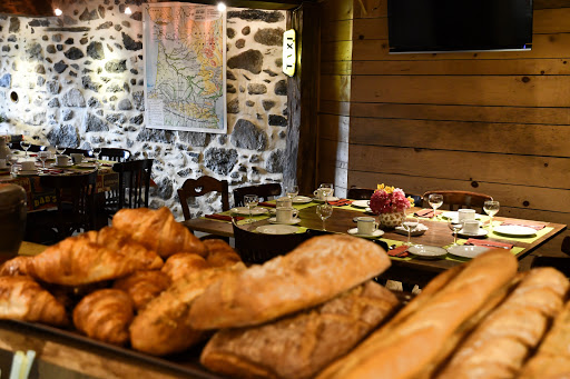Photo de Camping de la Forêt - Lourdes à Lourdes (65100)