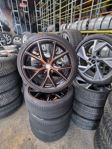 Pneus Import-export - Thumbnail