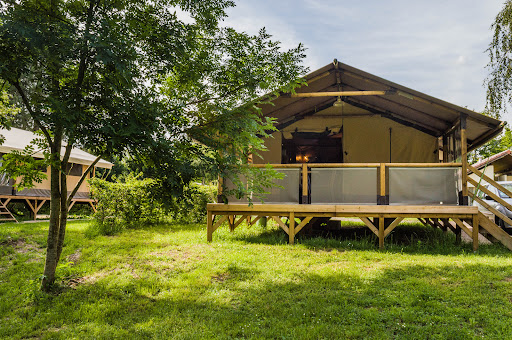 Photo de Camping Le Chapeau Chinois, Villersexel, Haute-Saône à Villersexel (70110)