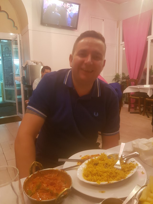 Raj's Curry House
