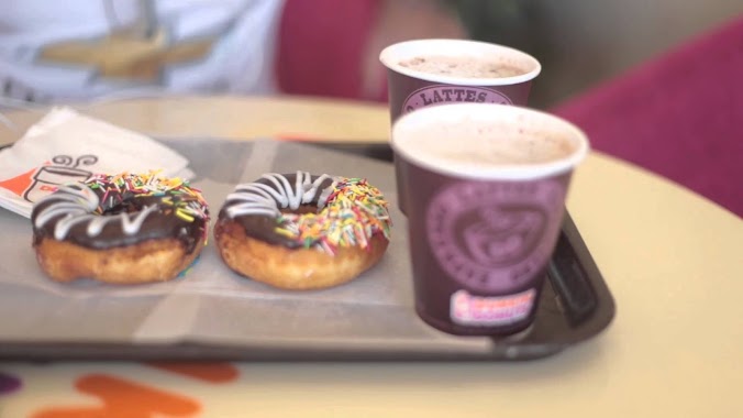 Dunkin' Donuts, Author: عبدالرحمن الحصان