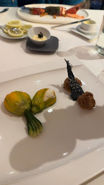 A La Table des Lys by null