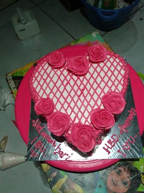 Birthday Cake & Wedding Cake Bunda Talita, Author: Imam S.arifin