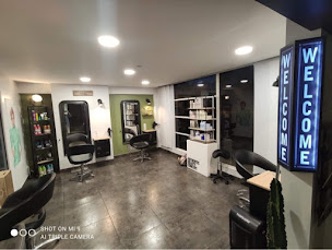 Photo n°17 de Salon de coiffure 