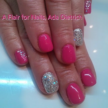 Beauty Clinic Flair v/Ada Dietrich, Author: A Flair for Nails/v Frisør Gull'lok - shellac & gelenegle