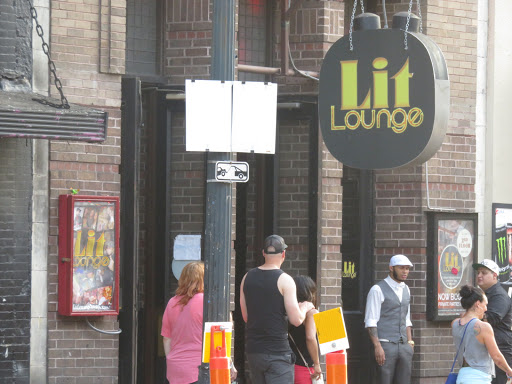Lit Lounge - Visual