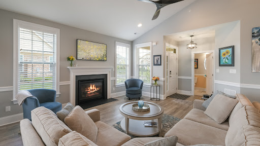 Christina Swain, Realtor in Red - Thumbnail