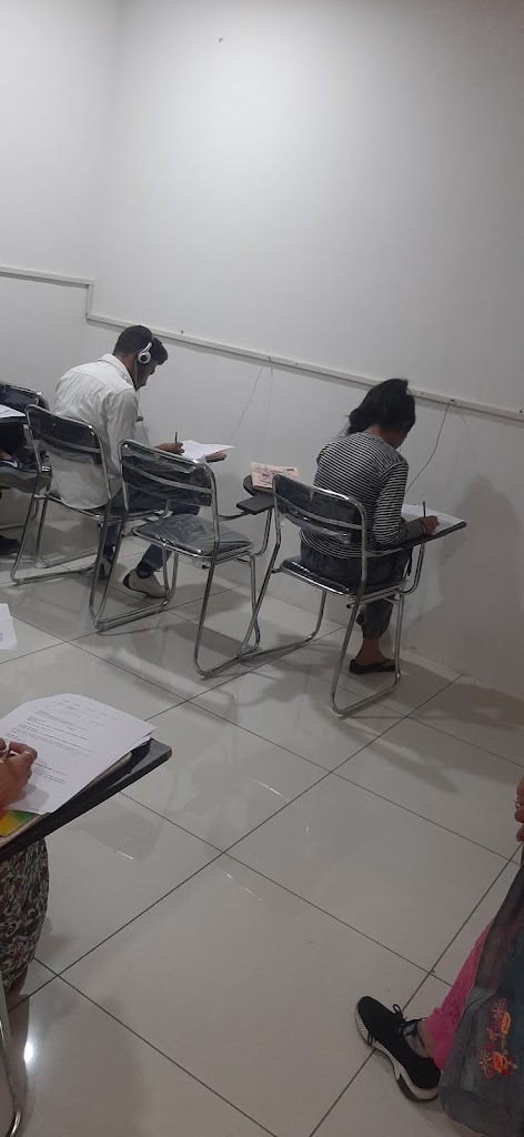 Whiteboard Education Services