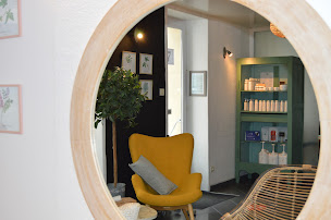 Photo n°14 de L'Atelier de Pascaline à La Roche-sur-Yon (Salon de coiffure)