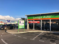 Imo Car Wash à La Ville-du-Bois