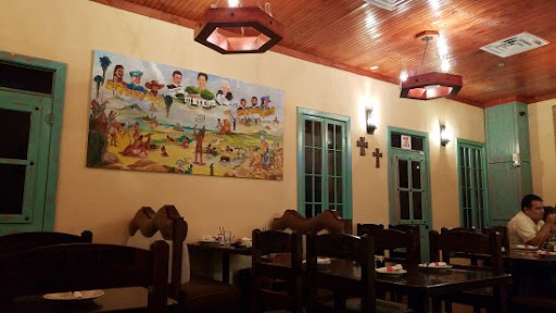 Casa De Adobe - Visual
