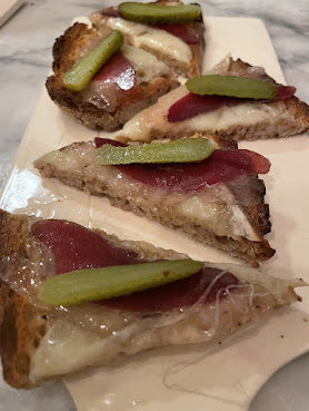 Joséphine~French Wine Bar by null