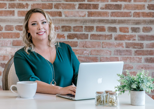 Stephanie Cox, Realtor - The Cox Team at eXp Realty - Beaufort SC - Thumbnail