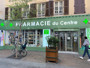 Photo n°1 de Pharmacie du Centre à Rueil-Malmaison (Pharmacie)