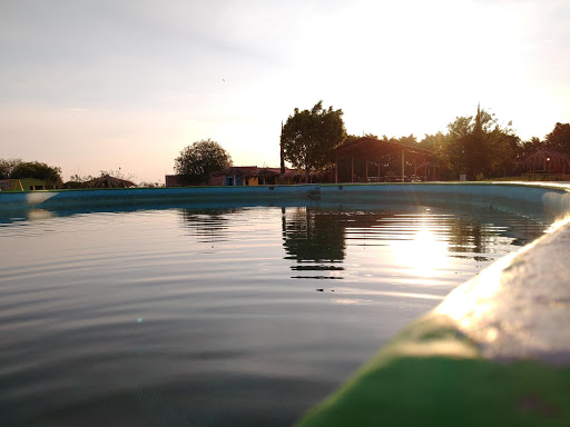 Balneario la crucita - Thumbnail