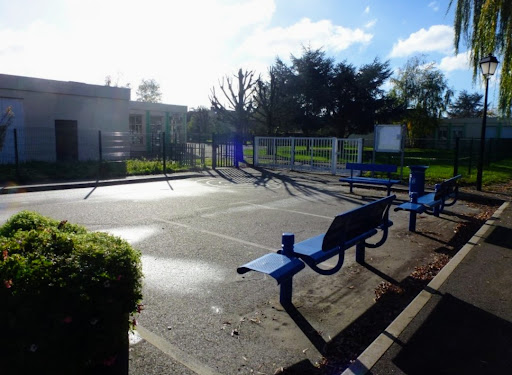 Elementary School Le Pré Du Bourg - Thumbnail
