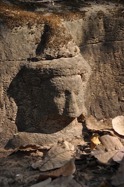 Photos of Damrei Kandoeng Temple