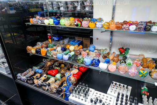 elfbar nachfüll pod läuft aus Vape shops challenge Denver's flavored tobacco ban in court main image 0