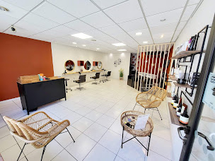 Photo n°1 de Laure D' à Brax (Salon de coiffure)