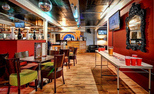 Bear's Pool and snooker bar