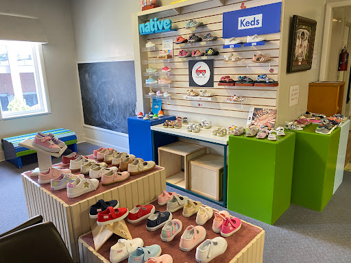 Lonnie Young Shoes - Thumbnail