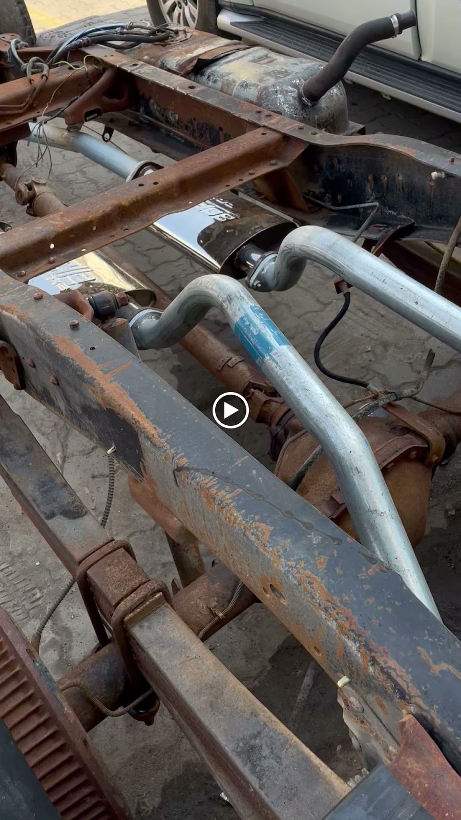 الجاهزية لتنجيد وتخشيب السيارات - صورة 3