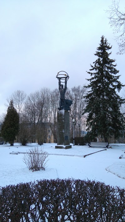 Photos of Sillam&auml;e kaubakeskus