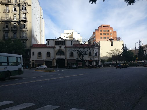 Garage Dorrego Av Belgrano, Author: Guillermo Fischer