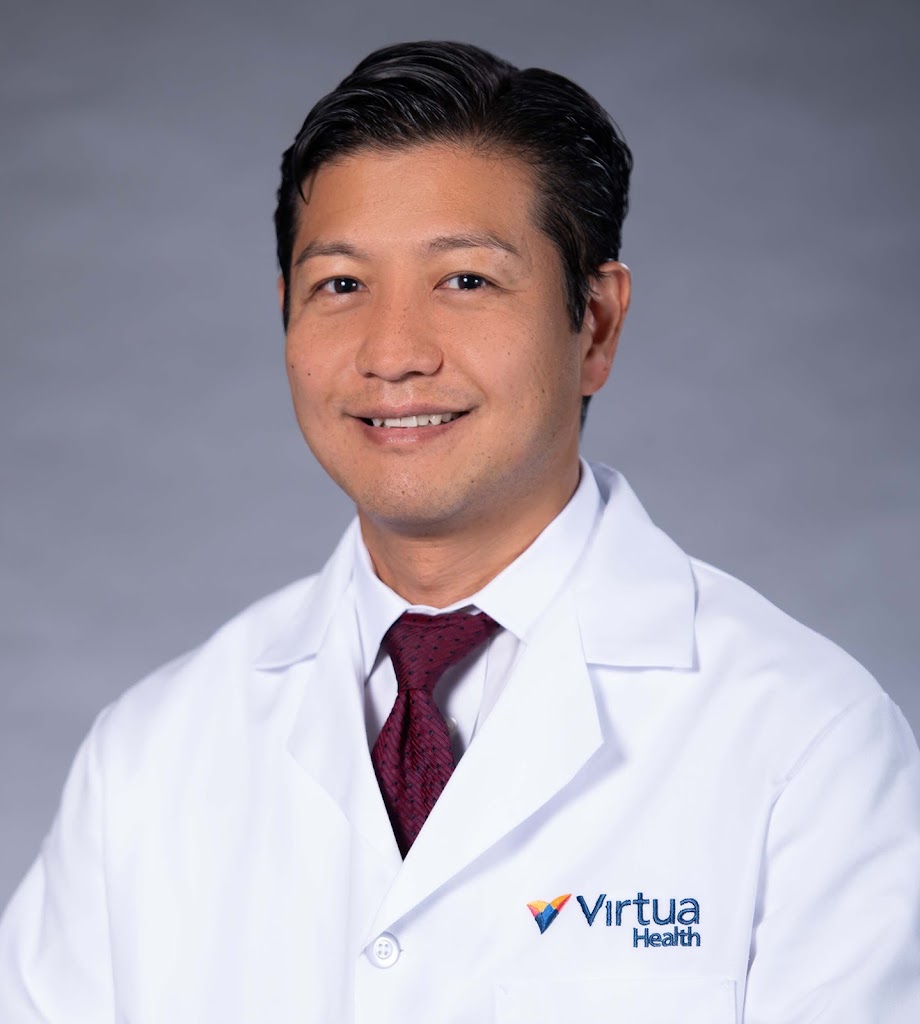 Dan W Choi Md