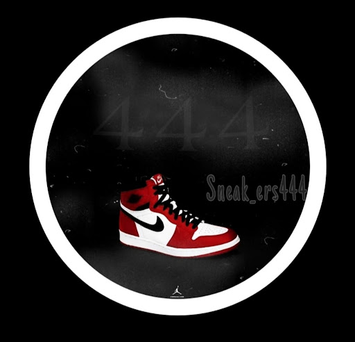 Sneakers 444 - Visual