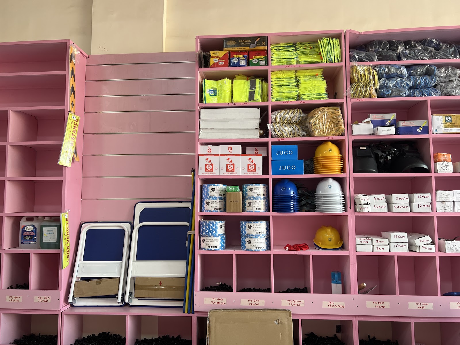 Aatif Ali building materials trading - صورة 2