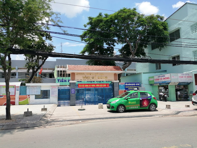 Trường TH Vàm Cỏ Đông