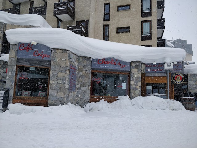 Charlie's Bar
